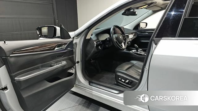 BMW 6 Series GT (G32) id 3885985 из Кореи 20