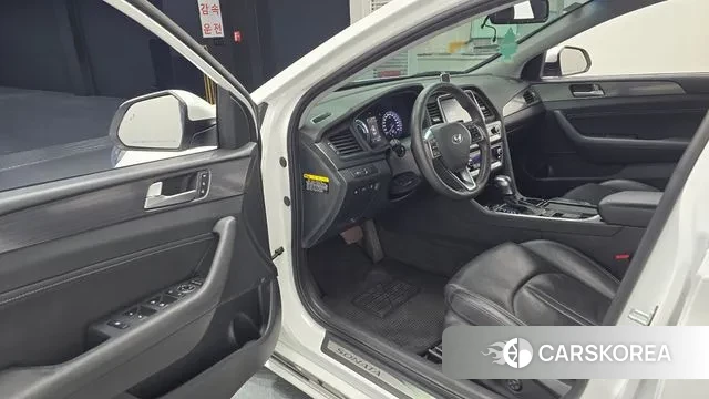 Hyundai Sonata New Rise Hybrid id 3578659 из Кореи 20