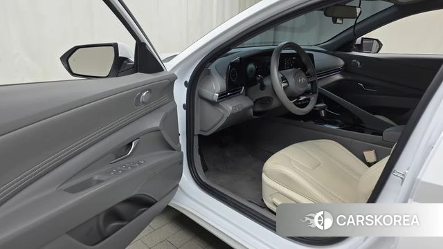 Hyundai The New Avante (CN7) id 4360449 из Кореи 32