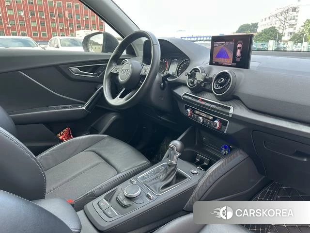 Audi Q2L id 4277359 из Китая 17