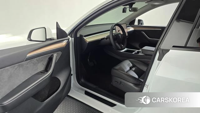 Tesla Model Y id 4432804 из Кореи 33