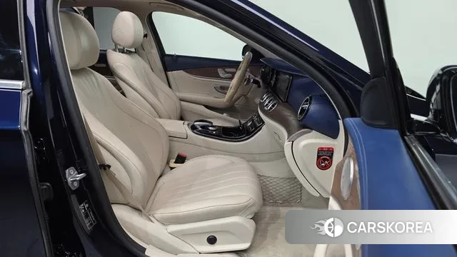 Mercedes-Benz E-Class W213 id 3588667 из Кореи 20