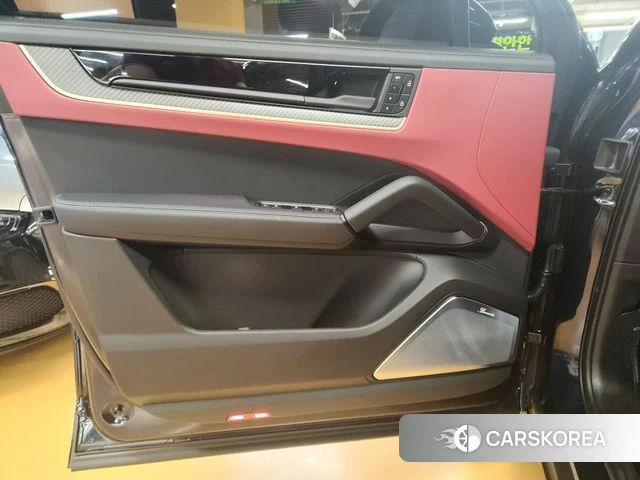 Porsche Cayenne (PO536) id 4279506 из Кореи 20