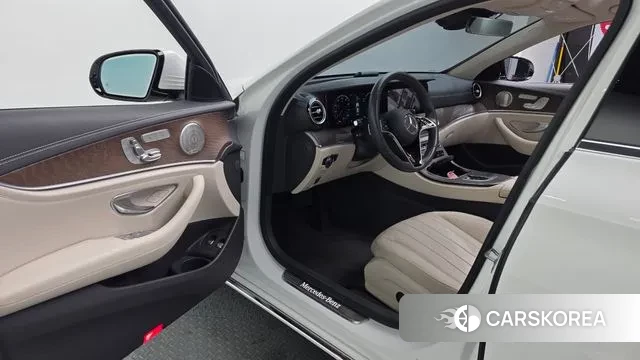 Mercedes-Benz E-Class W213 id 3776928 из Кореи 20