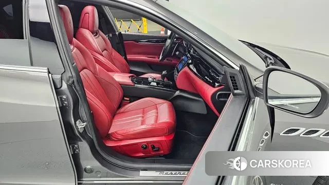 Maserati Quattroporte id 3449548 из Кореи 20