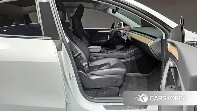 Tesla Model Y id 3550204 из Кореи 20