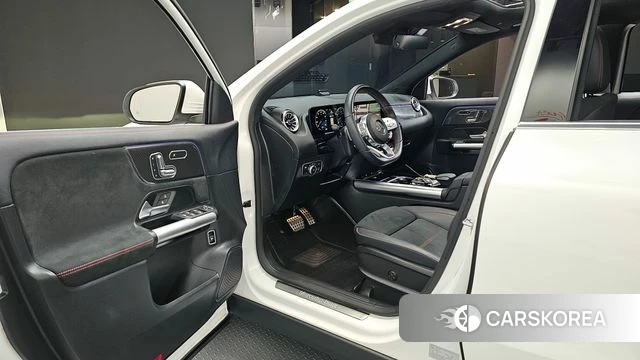 Mercedes-Benz GLA - Class H247 id 4401095 из Кореи 32