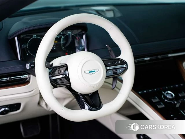 Aston Martin DB12 id 4239872 из Китая 20