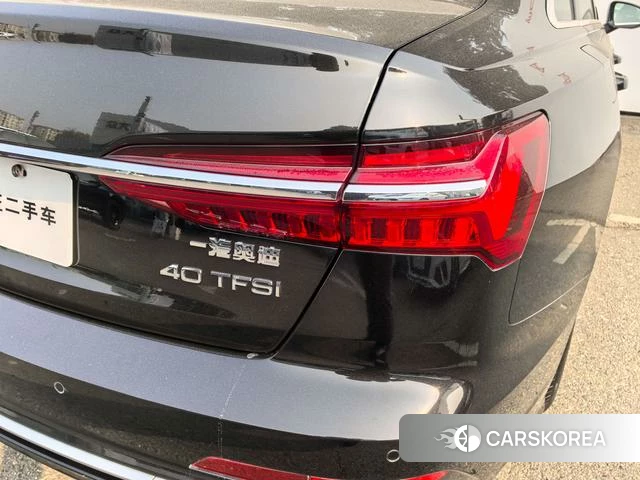Audi A6L id 4290850 из Китая 23