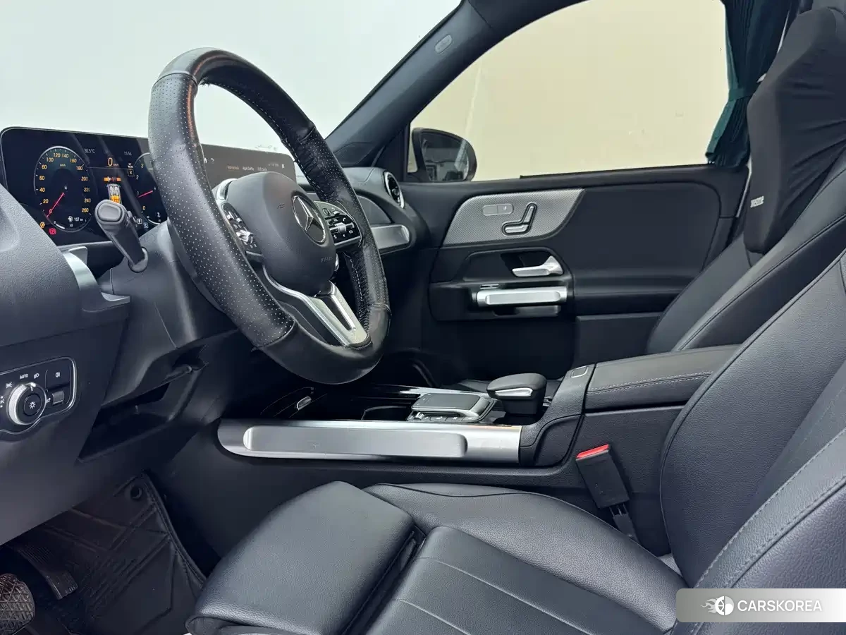 Mercedes-Benz GLB id 4659882 из Китая 11