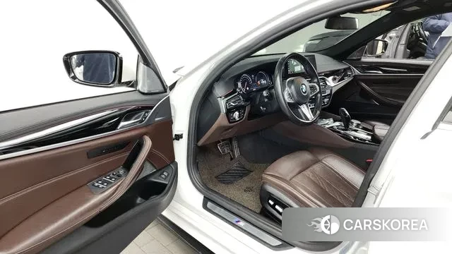 BMW 5 Series (G30) id 3480300 из Кореи 20