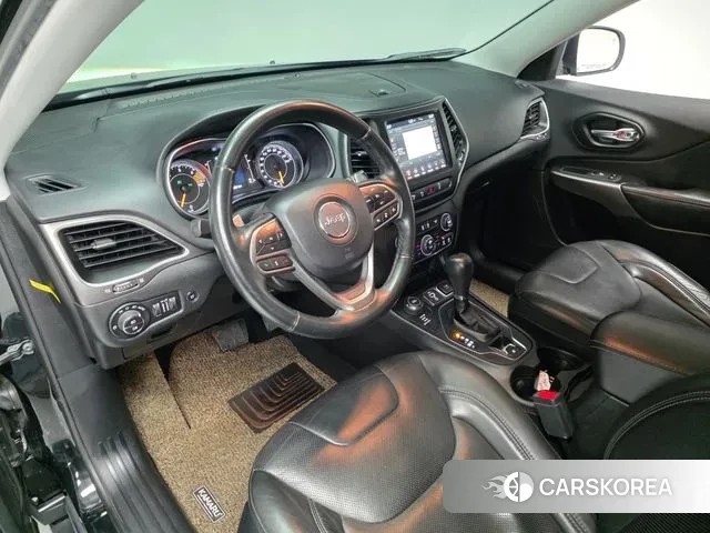 Jeep Cherokee (KL) id 3494297 из Кореи 20