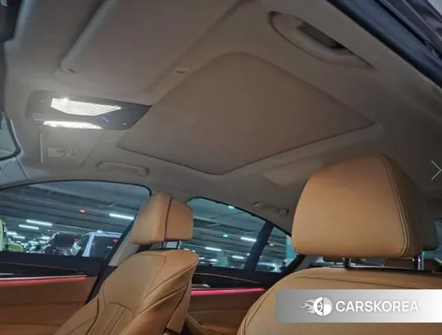 BMW 5 Series (G30) id 3442629 из Кореи 11