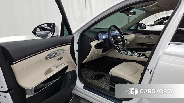 Genesis GV70 id 4629997 из Кореи 32