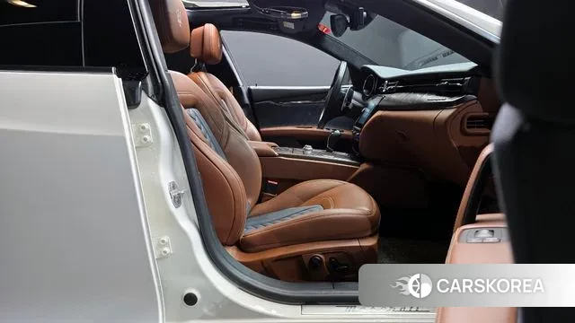 Maserati Quattroporte id 3107278 из Кореи 20