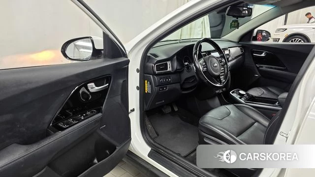 Kia Niro EV id 4780473 из Кореи 31