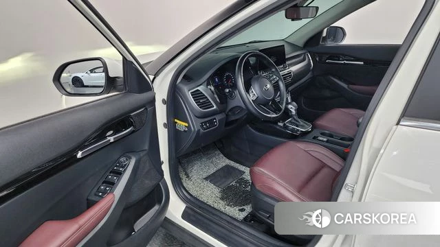 Kia Seltos id 4581378 из Кореи 33