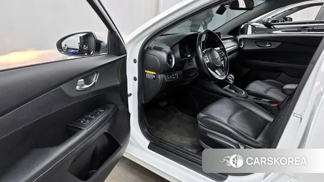 Kia Come New K3 id 3597866 из Кореи 20