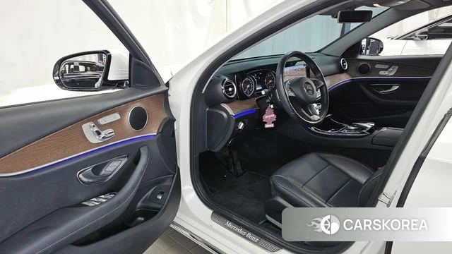 Mercedes-Benz E-Class W213 id 4430639 из Кореи 20