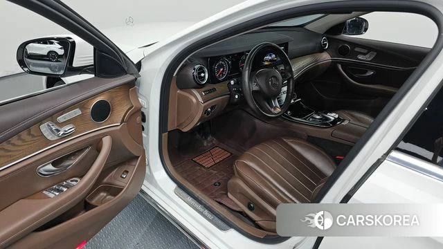 Mercedes-Benz E-Class W213 id 4525860 из Кореи 30