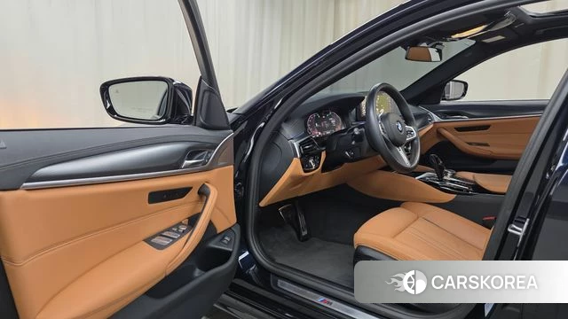 BMW 5 Series (G30) id 4630641 из Кореи 30
