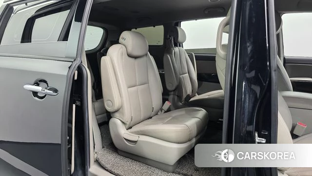 Kia The New Carnival id 4647381 из Кореи 30