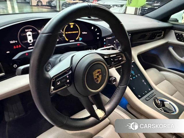 Porsche Taycan id 4511581 из Кореи 20