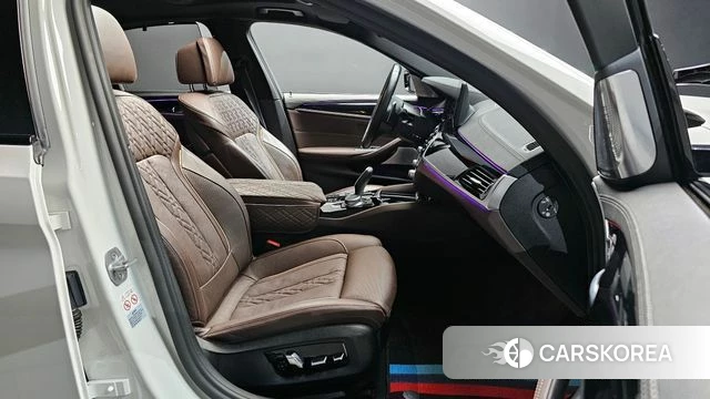 BMW 5 Series (G30) id 3807050 из Кореи 20