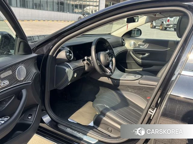 Mercedes-Benz E-class id 3857220 из Китая 12