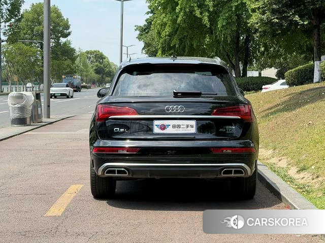 Audi Q5L id 4359490 из Китая 13