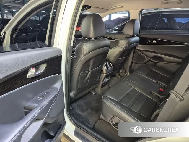 Kia The New Sorento id 3187834 из Кореи 19