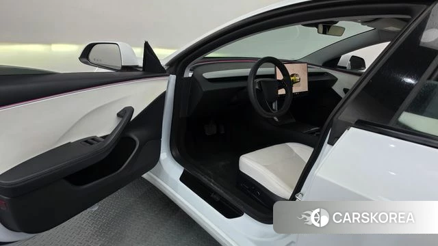 Tesla Model 3 id 4681820 из Кореи 35