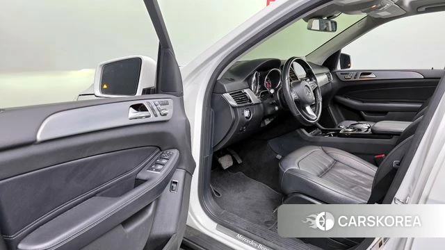 Mercedes-Benz GLE - Class W166 id 4384767 из Кореи 32