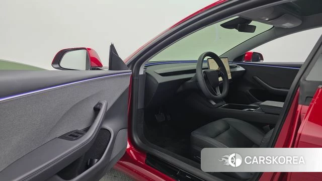 Tesla Model 3 id 4725165 из Кореи 31