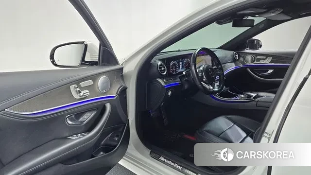 Mercedes-Benz E-Class W213 id 3578339 из Кореи 20