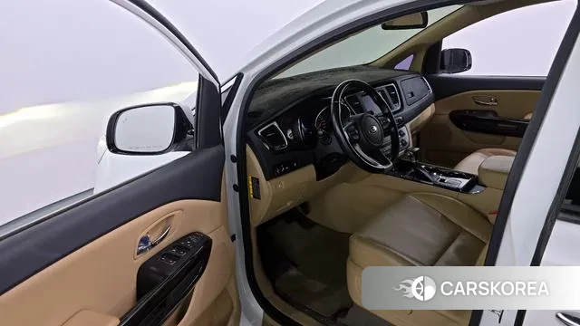 Kia The New Carnival id 3601846 из Кореи 20