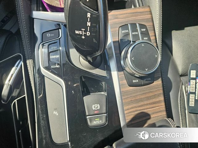 BMW 5 Series (G30) id 3955680 из Кореи 18