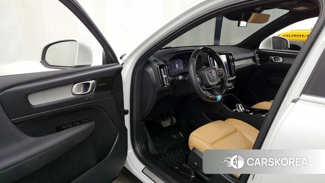 Volvo XC40 id 4224692 из Кореи 31