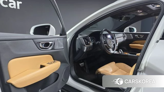 Volvo V60 Cross-Country 2nd Generation id 4855171 из Кореи 20