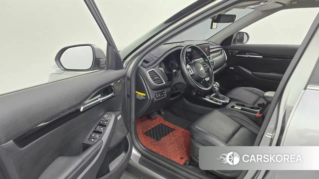 Kia Seltos id 4677479 из Кореи 32