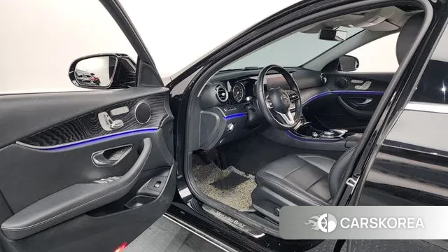 Mercedes-Benz E-Class W213 id 3530977 из Кореи 20