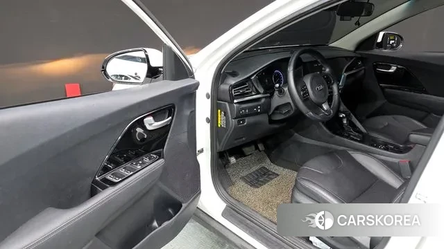 Kia The New Niro id 3335920 из Кореи 20