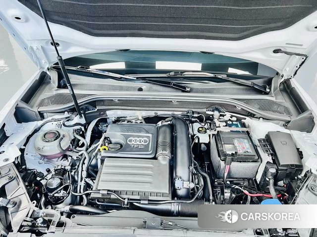 Audi Q2L id 4259097 из Китая 26