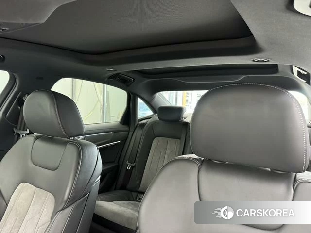 Audi A6L id 4290866 из Китая 15