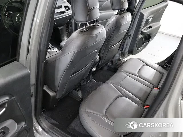 Jeep Renegade id 3098174 из Кореи 20