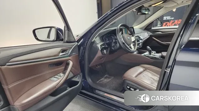 BMW 5 Series (G30) id 3578131 из Кореи 20