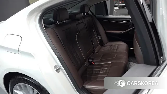 BMW 5 Series (G30) id 3243002 из Кореи 20