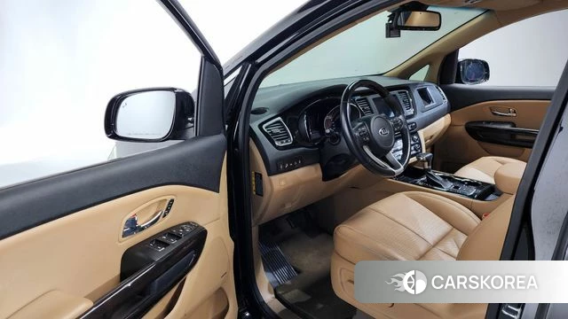 Kia The New Carnival id 4180569 из Кореи 20