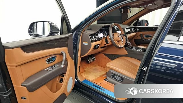 Bentley Bentayga id 4543022 из Кореи 38