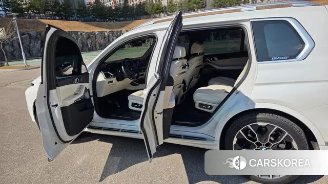 BMW X7 (G07) id 3756853 из Кореи 12